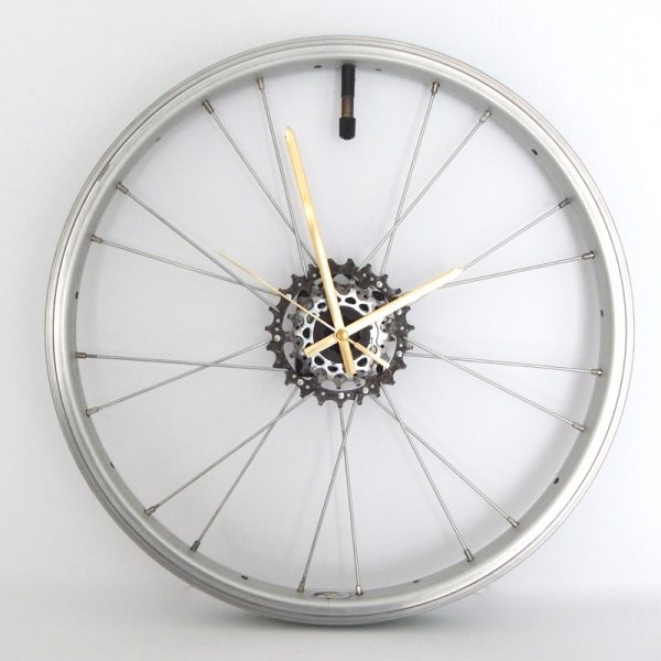 recycled bicycle wheel clock